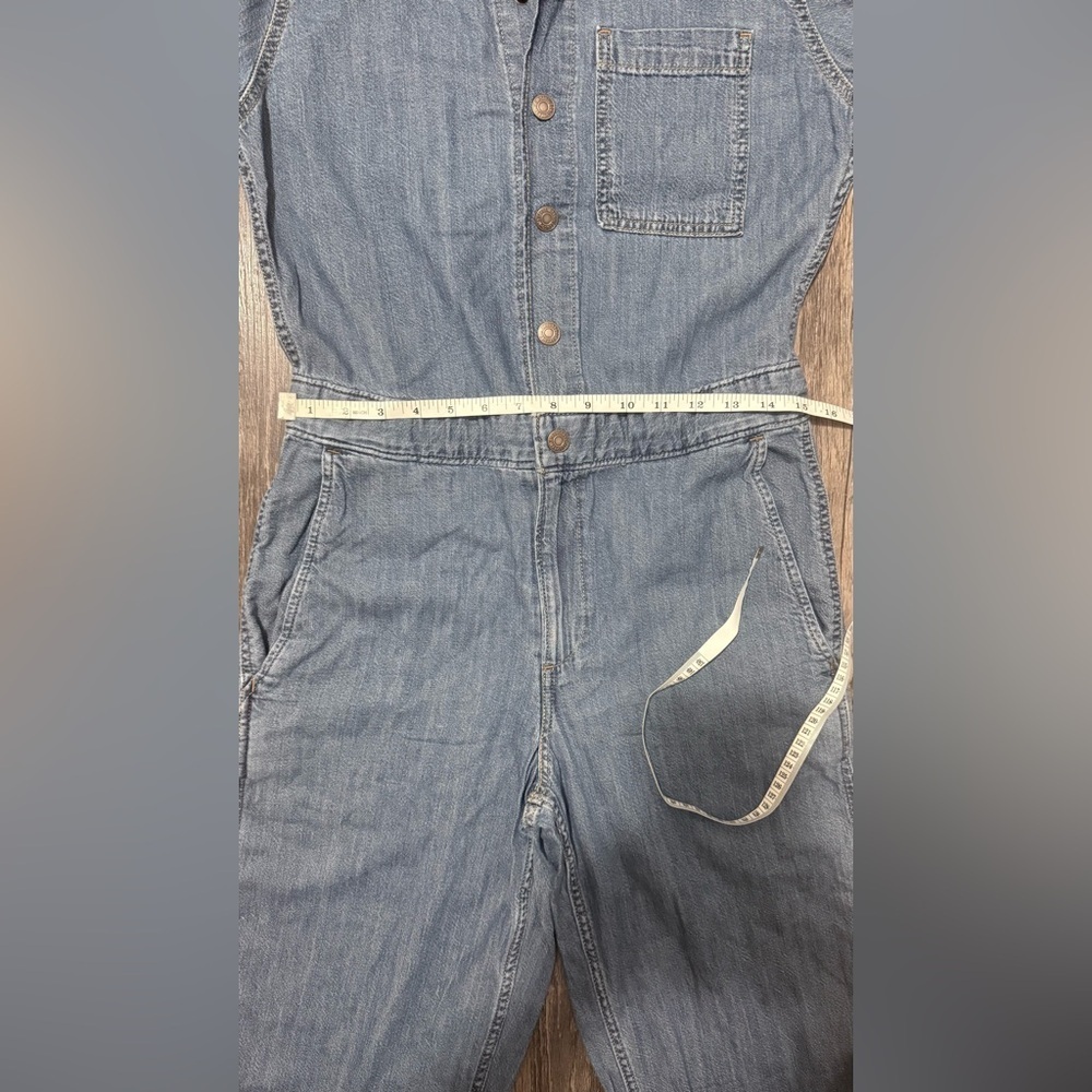 Levi's® Women's Western Jumpsuit - Cause & Effect - Picture 12 of 12